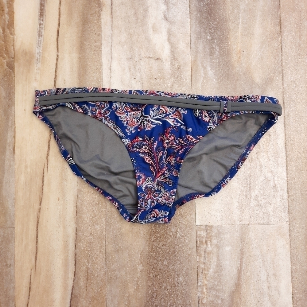 Converse Belted Paisley Floral Bikini Bottoms L